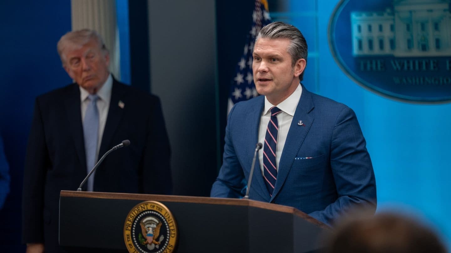 Yhdysvallat | Trumpin syrjäyttämistä puuhataan taas, mutta sen toteuttaminen on vaikeaa